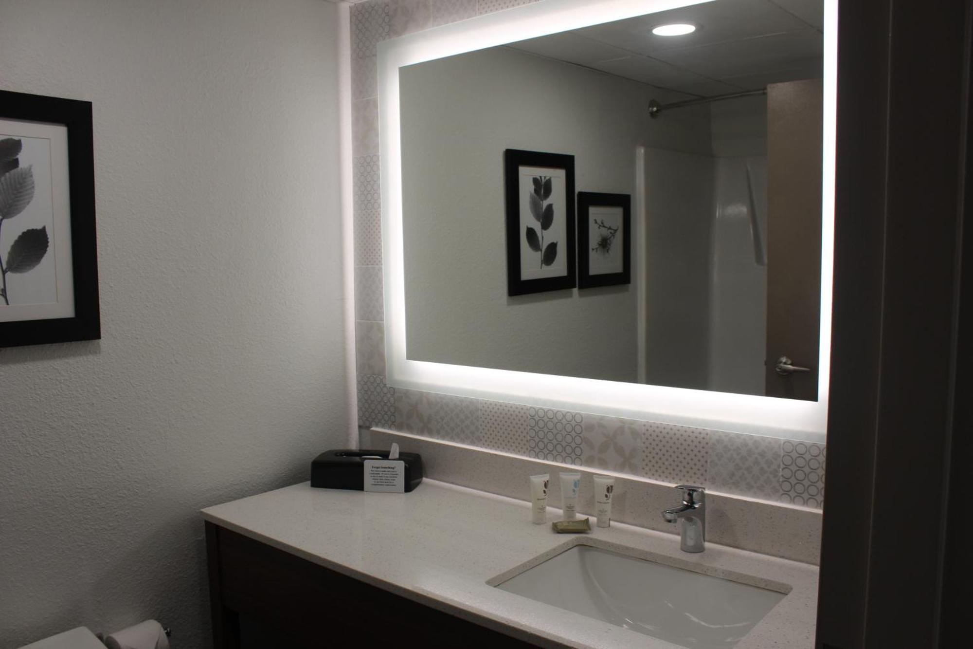 Country Inn & Suites By Radisson, Dunbar - Charleston Eksteriør bilde